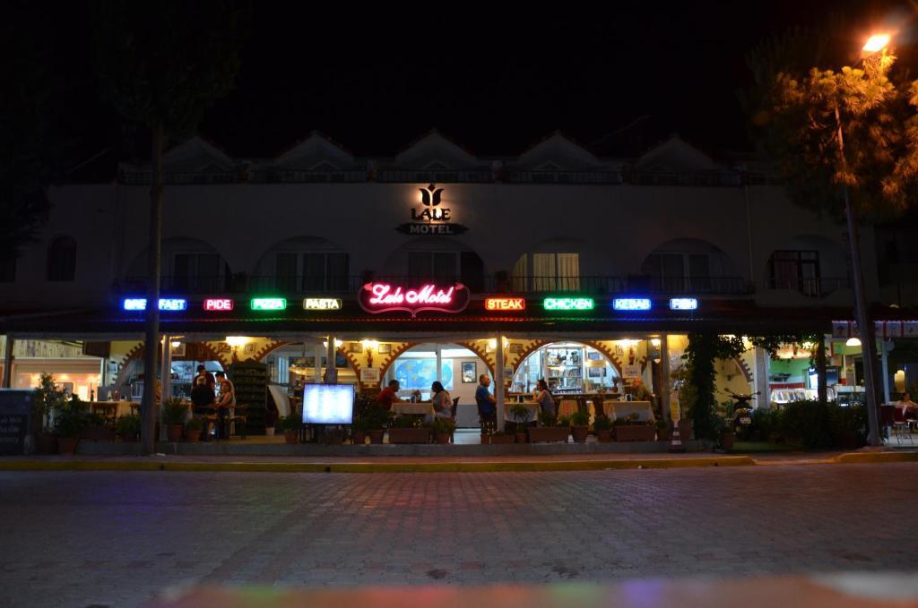 Lale Hotel Marmaris Exterior foto
